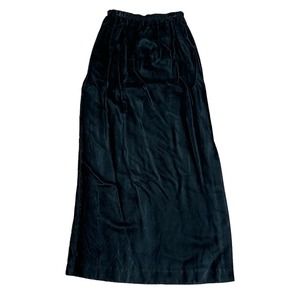 Size 12 Gilbérti Black Velvet Maxi Skirt with Right Side Slit